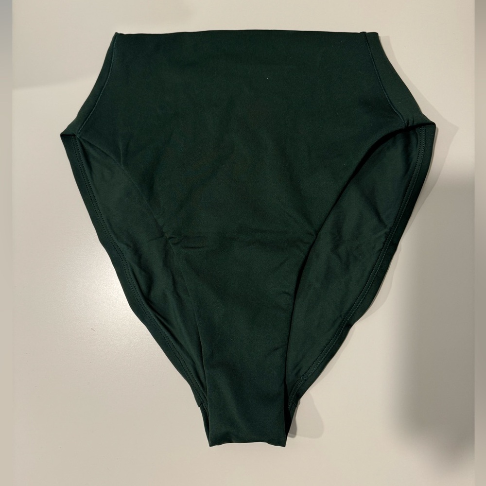 Left on Friday Hi-Hi swimsuit bottom